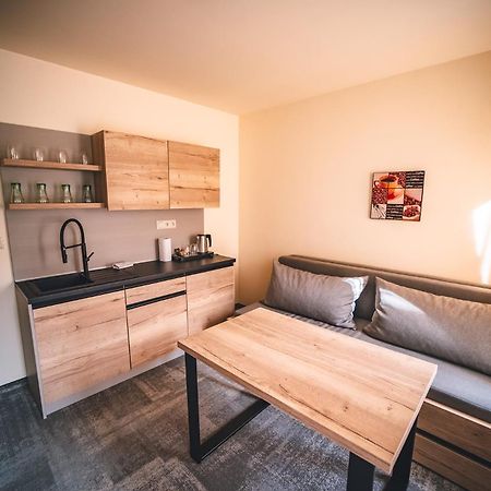 Wellness & Spa Hotel Certov Екстериор снимка