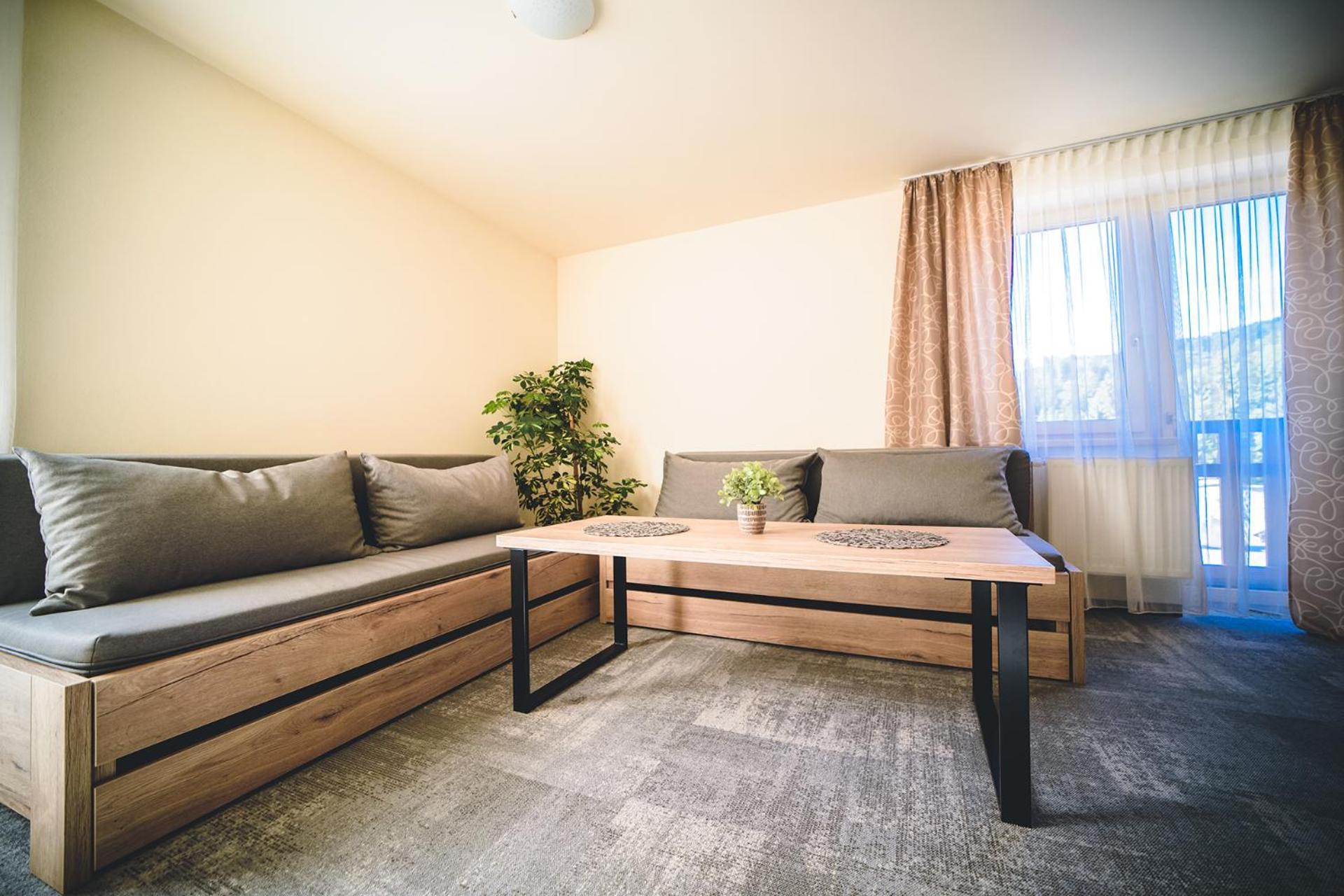 Wellness & Spa Hotel Certov Екстериор снимка
