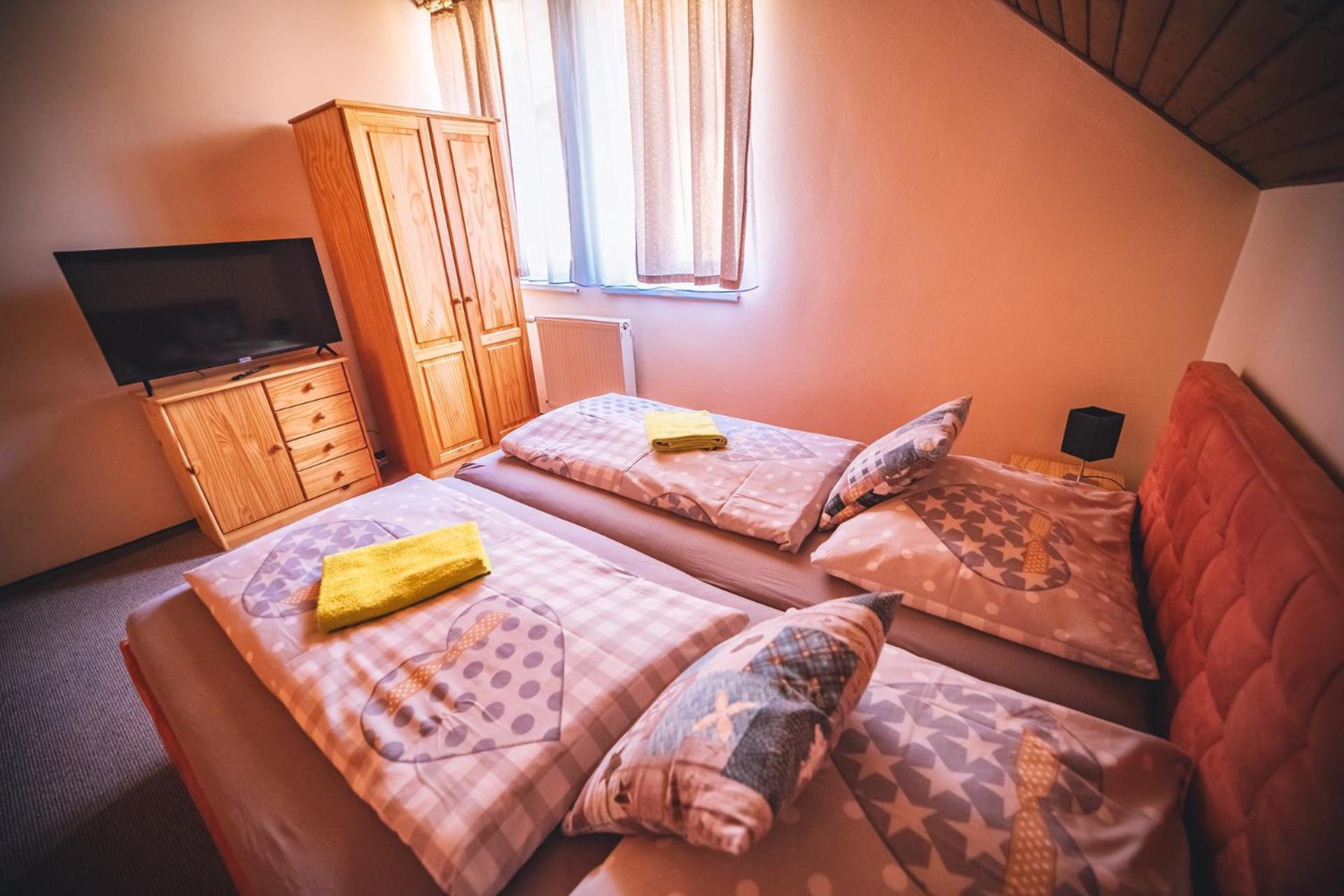 Wellness & Spa Hotel Certov Екстериор снимка