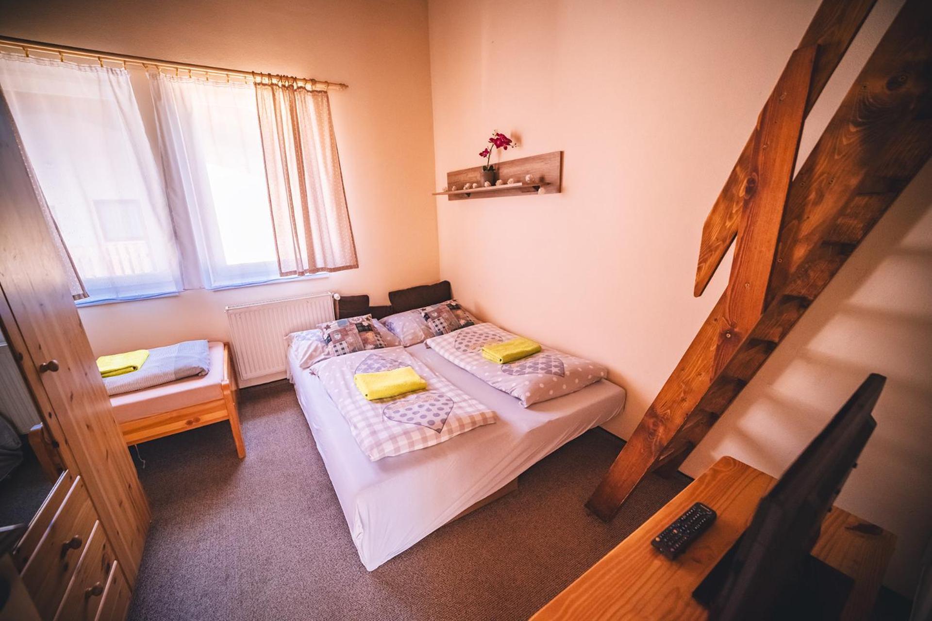 Wellness & Spa Hotel Certov Екстериор снимка