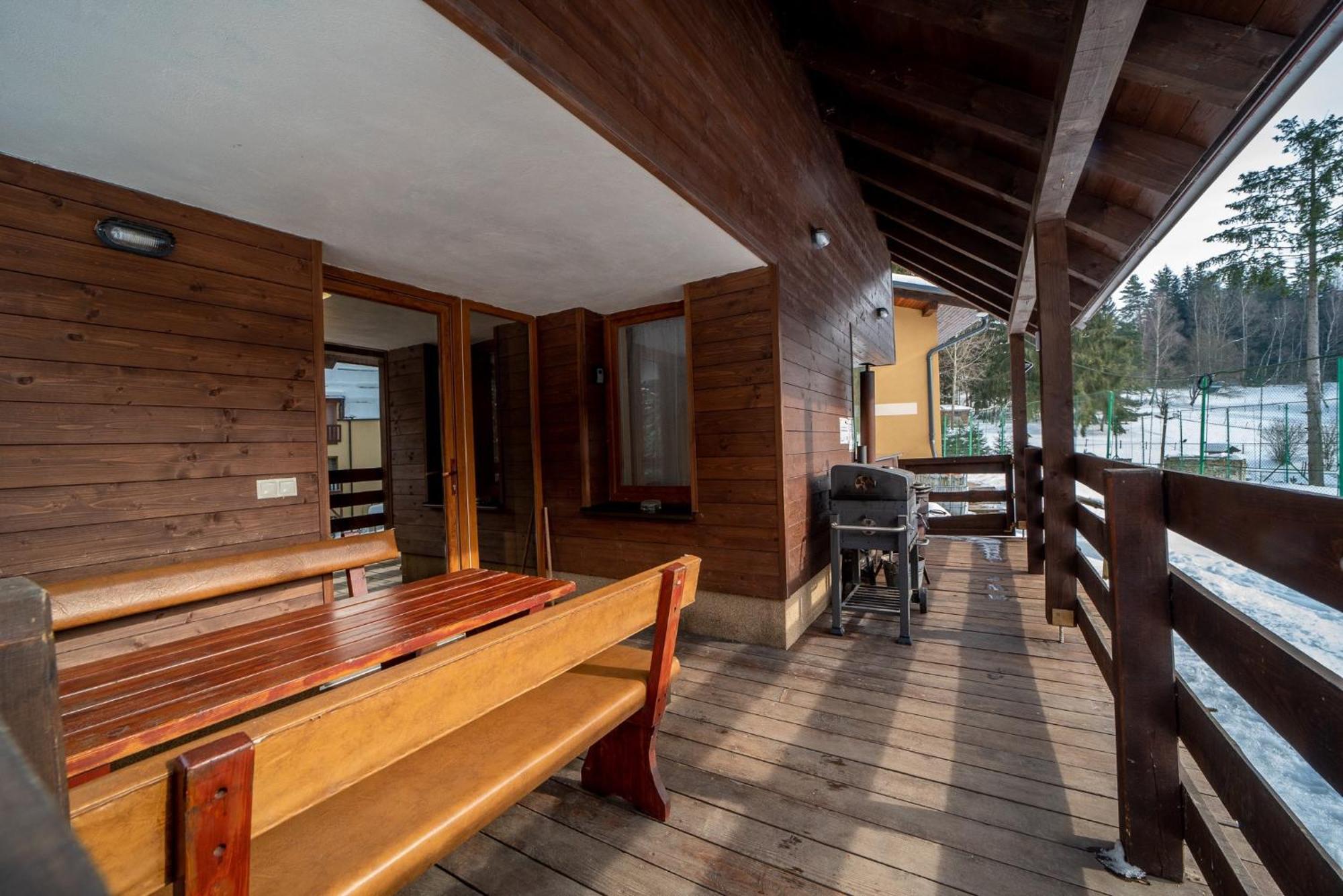 Wellness & Spa Hotel Certov Екстериор снимка