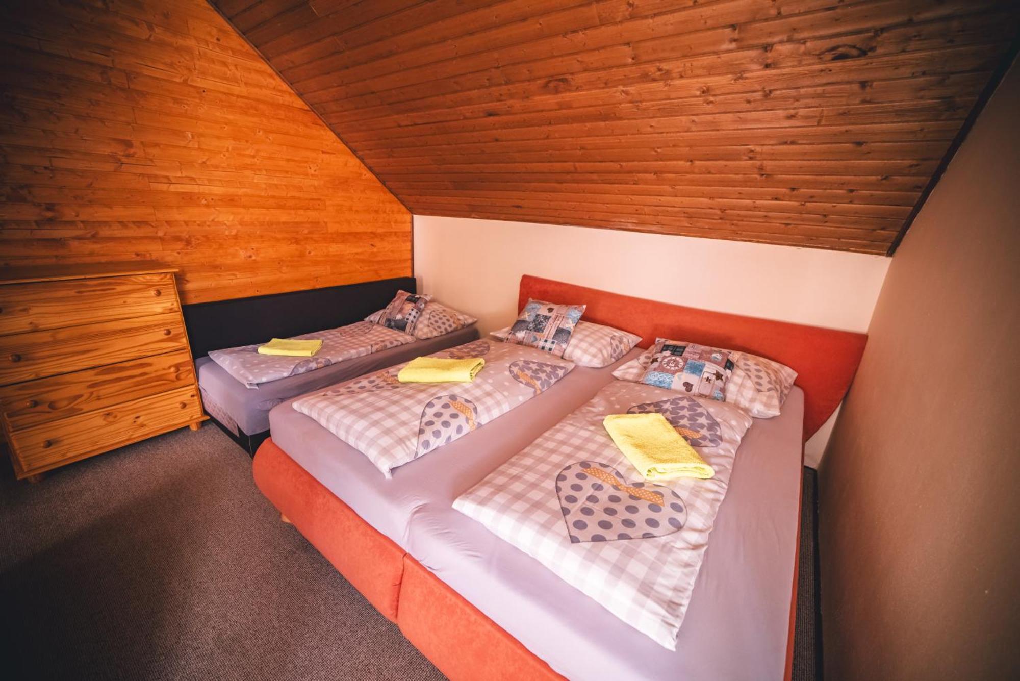 Wellness & Spa Hotel Certov Екстериор снимка