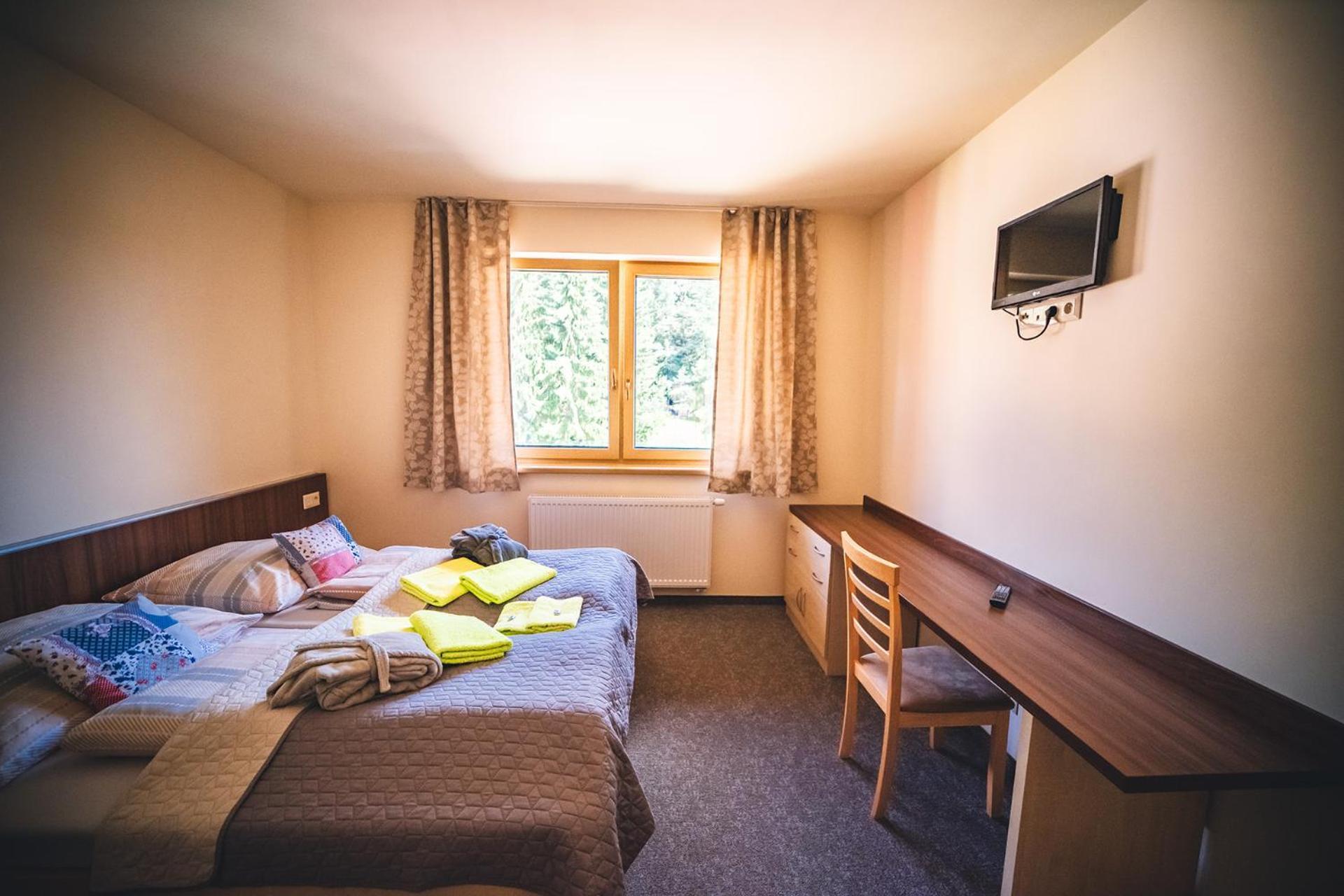 Wellness & Spa Hotel Certov Екстериор снимка