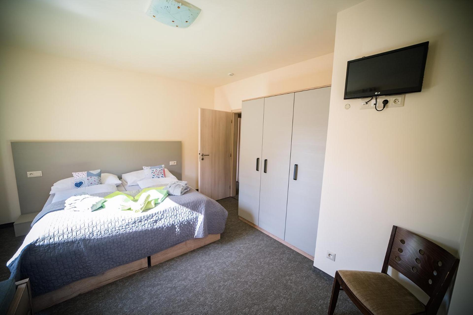 Wellness & Spa Hotel Certov Екстериор снимка