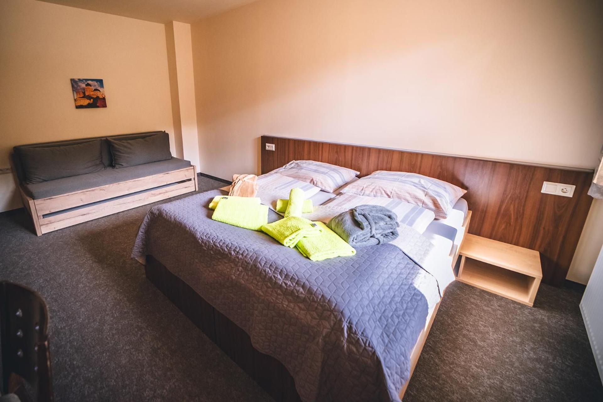 Wellness & Spa Hotel Certov Екстериор снимка