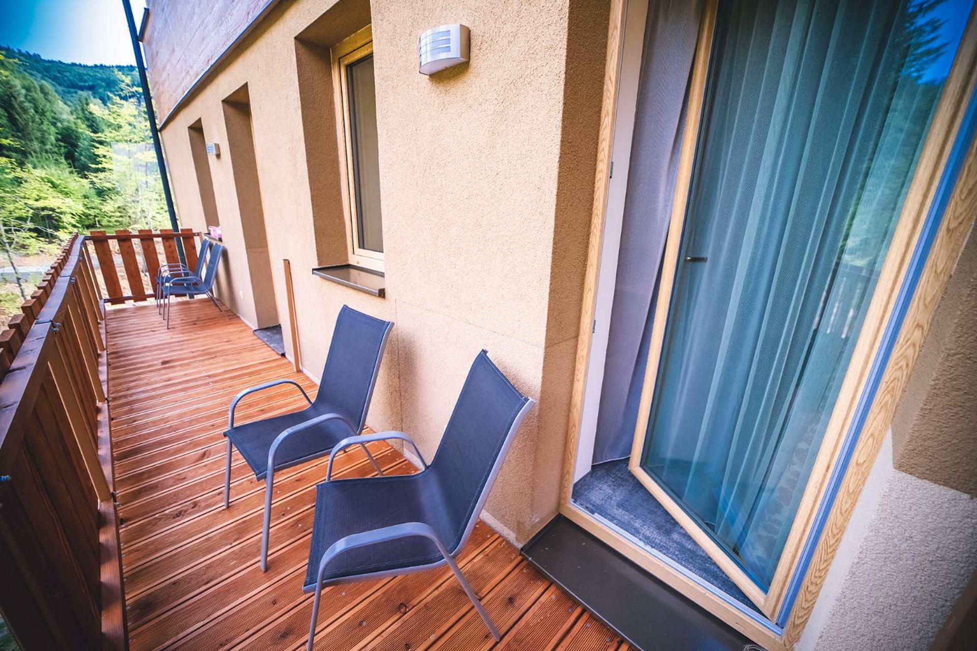Wellness & Spa Hotel Certov Екстериор снимка